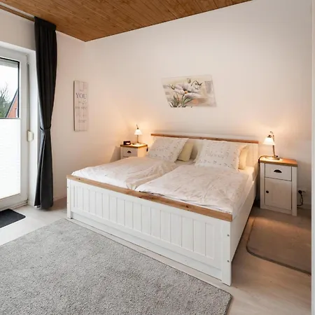 Katja Holiday home Busum